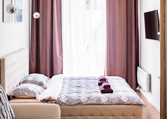 в центрі з дизайнерським ремонтом *